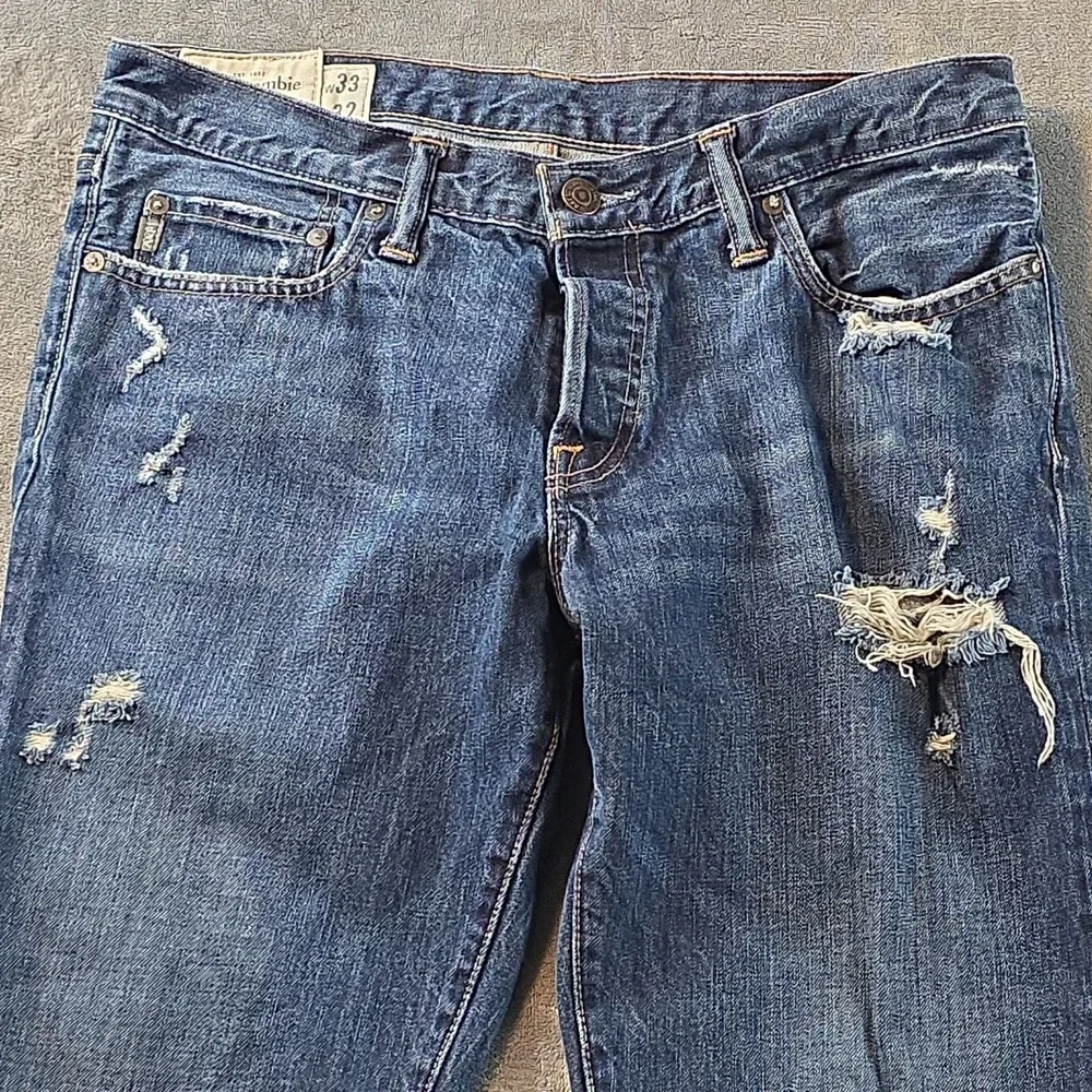 Abercrombie Fitch Button Fly Mens Jeans Size 33x32 MSR (34×33) Dark Blue‎